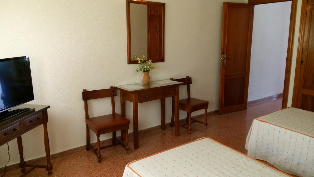Hotel-Motel Sol II Requena Habitación foto